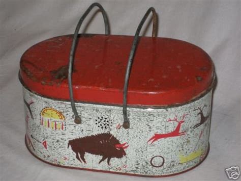 VINTAGE OVAL METAL TIN LUNCH PAIL BOX 